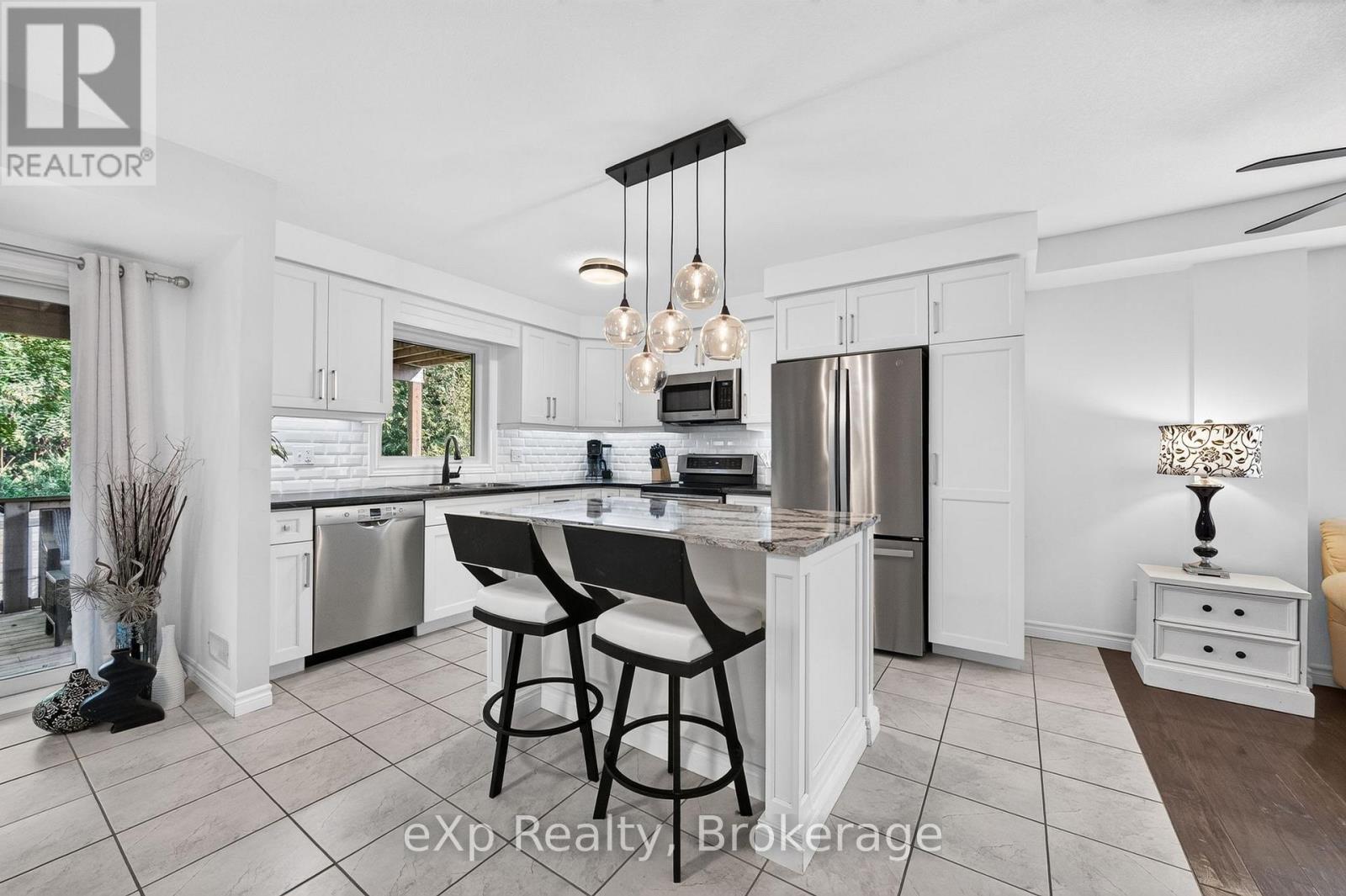 67a Raymond Street Property Photo 4