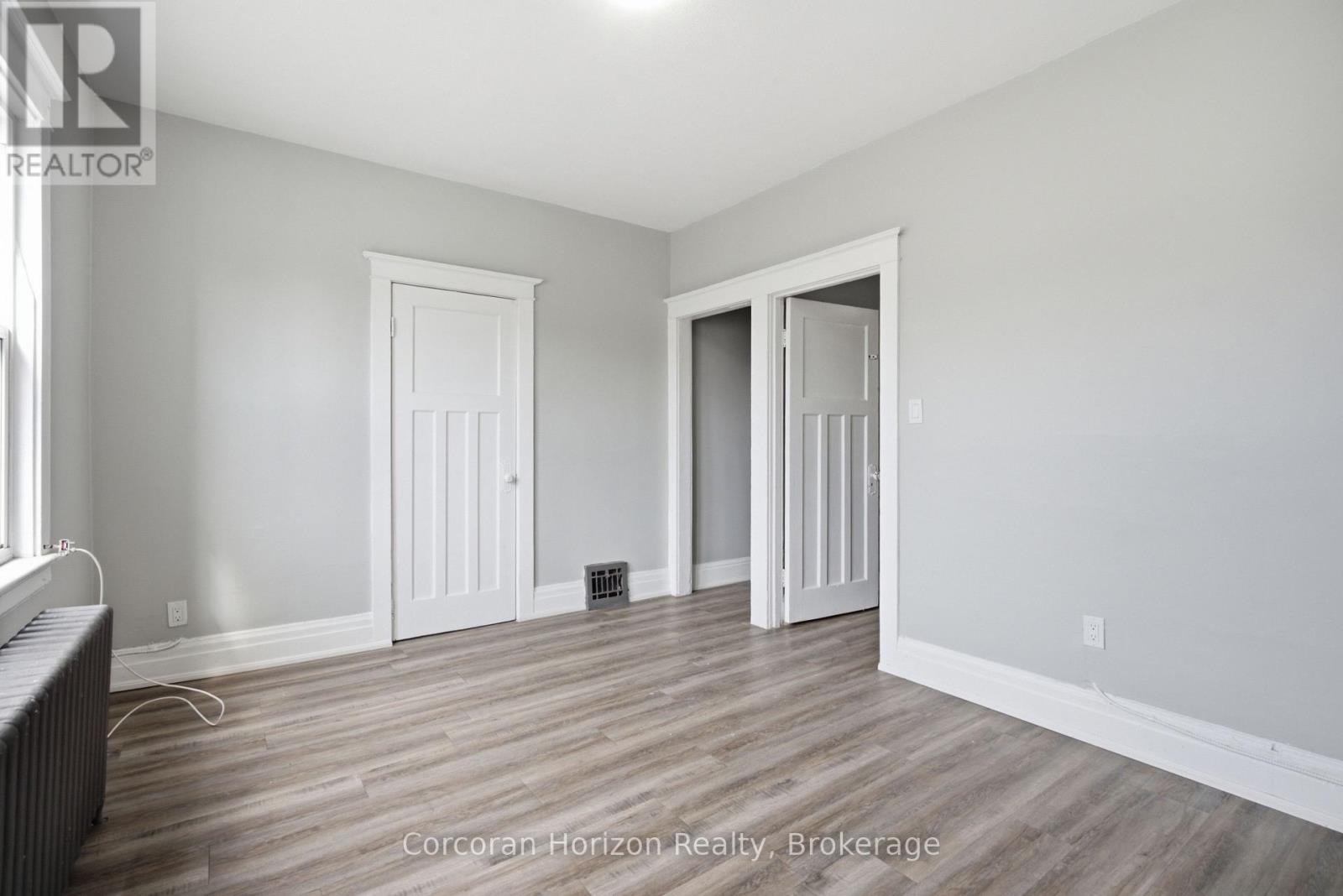 1539-1547 Barton Street E Property Photo 6