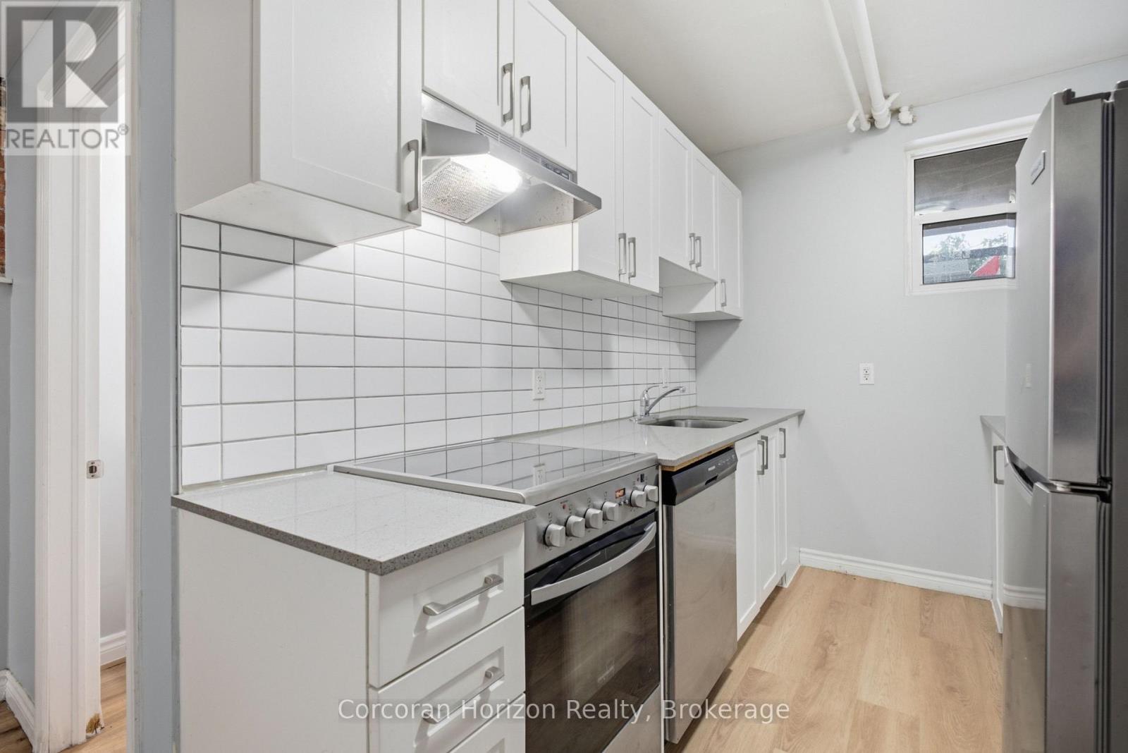 1539-1547 Barton Street E Property Photo 15
