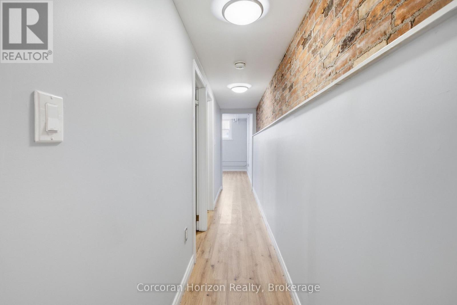 1539-1547 Barton Street E Property Photo 16