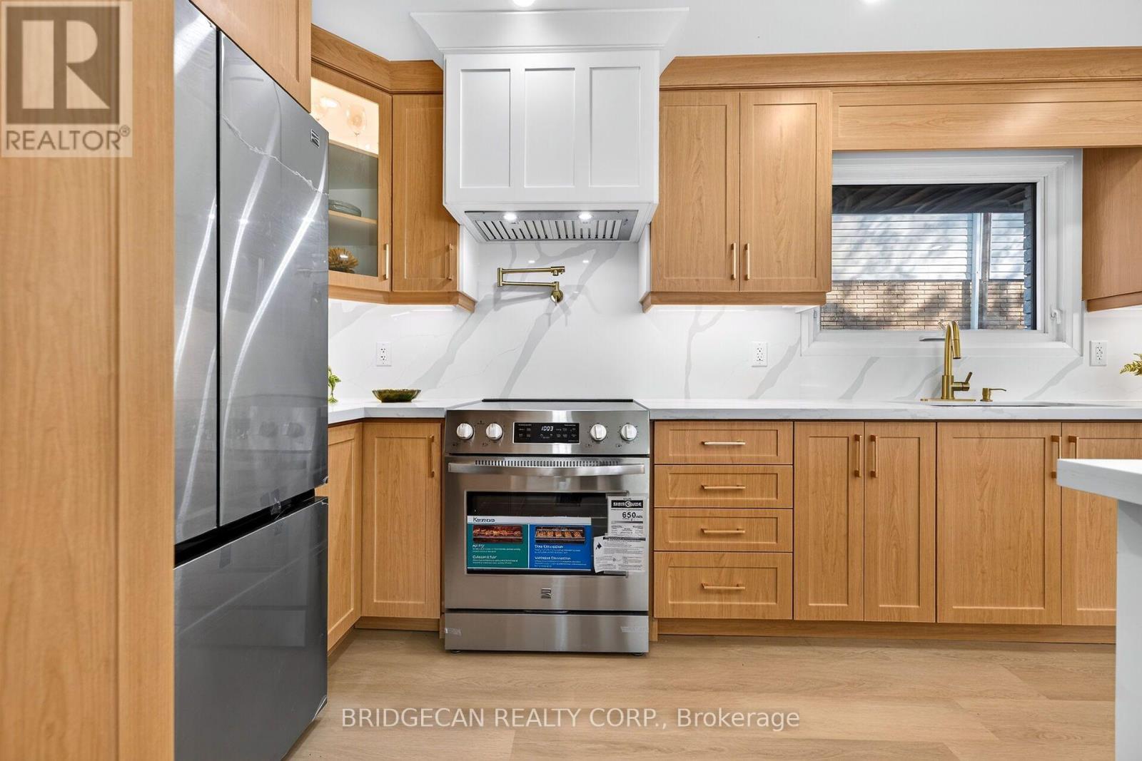 4 Bermuda Court Property Photo 7