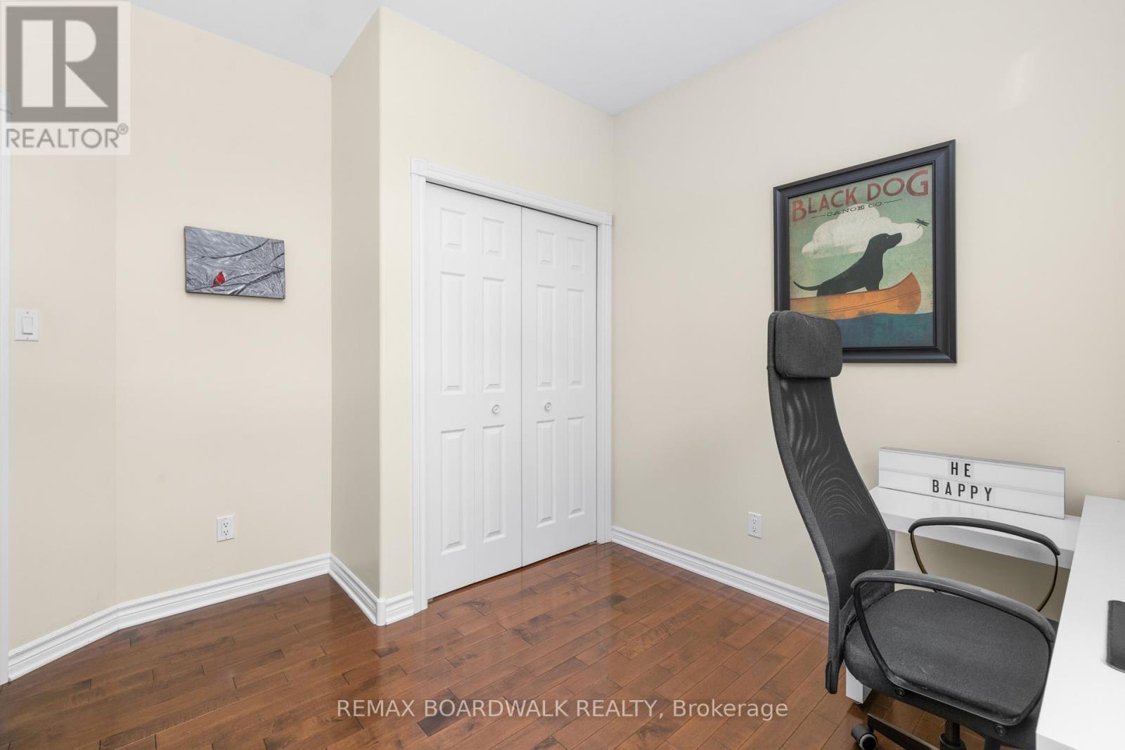 6671 Third Line Road Property Photo 31