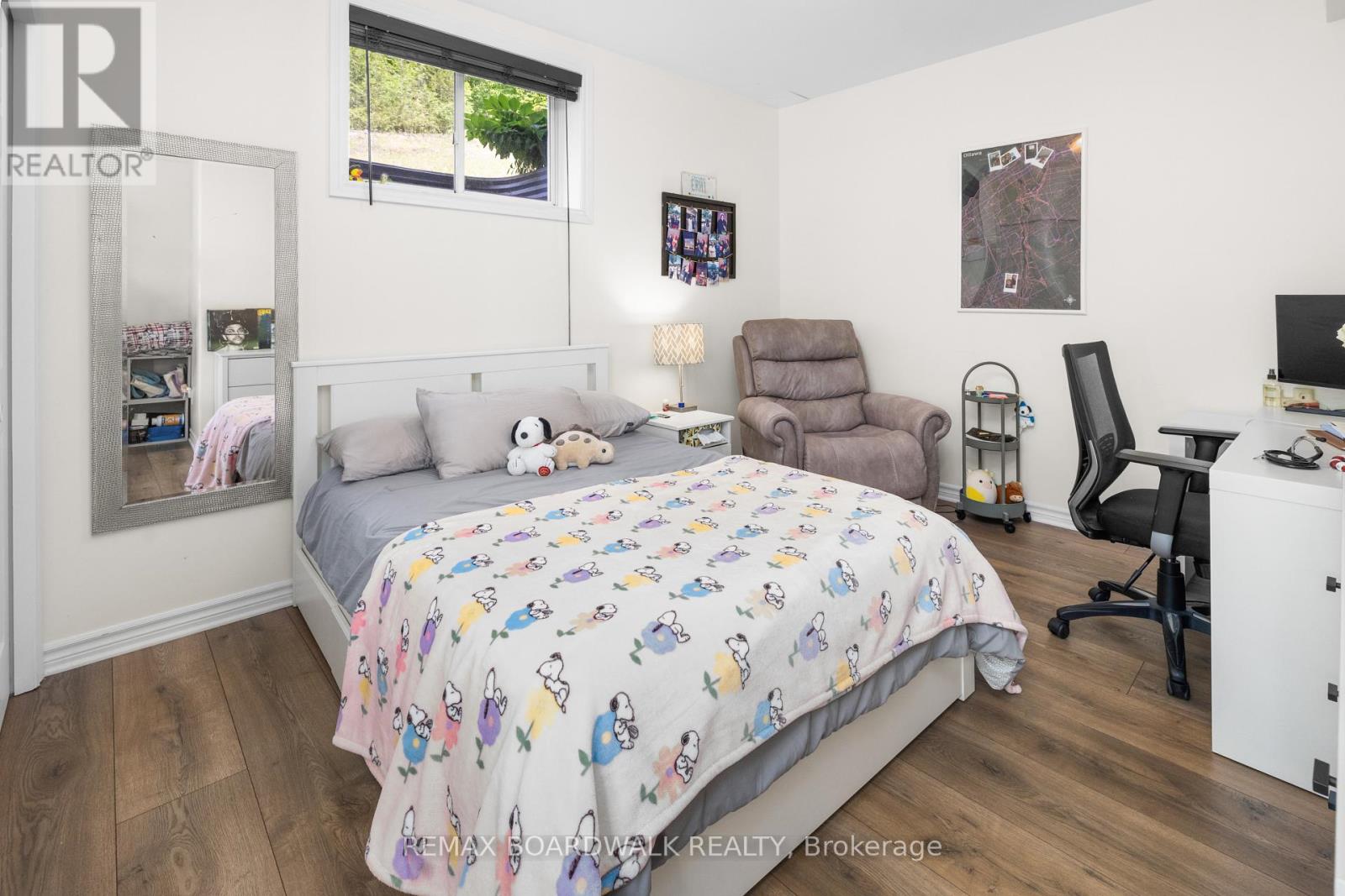6671 Third Line Road Property Photo 39