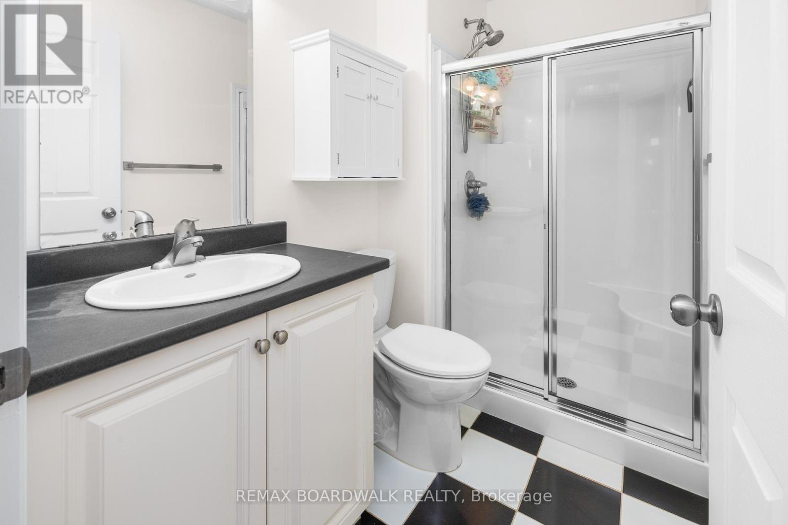 6671 Third Line Road Property Photo 42
