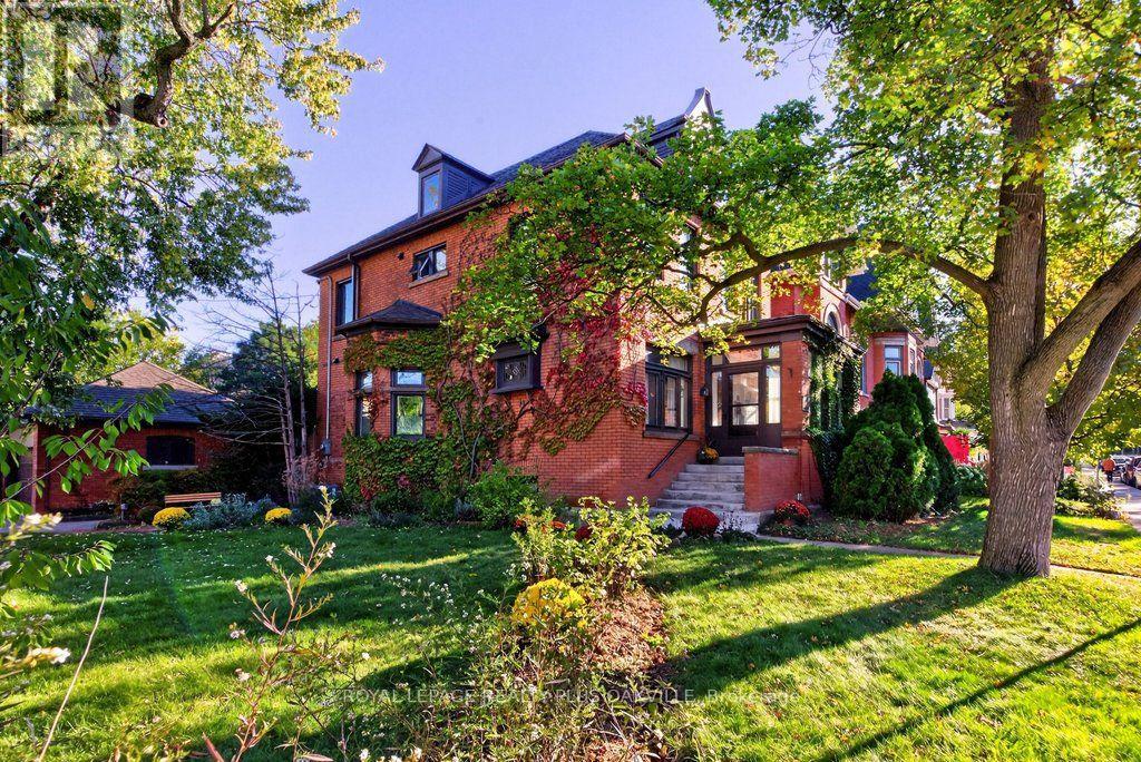 140 MARKLAND STREET Property Photo 1