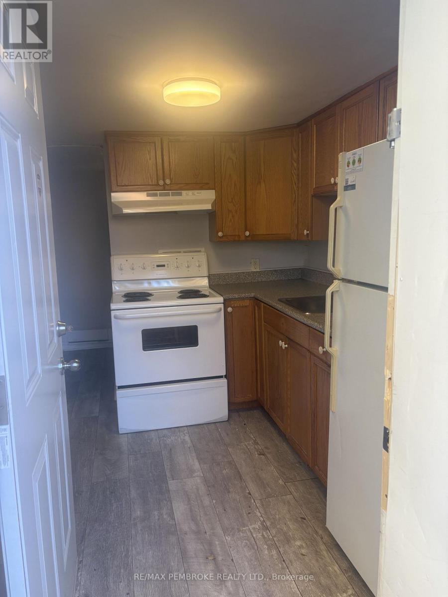 371 Miller Street Property Photo 4