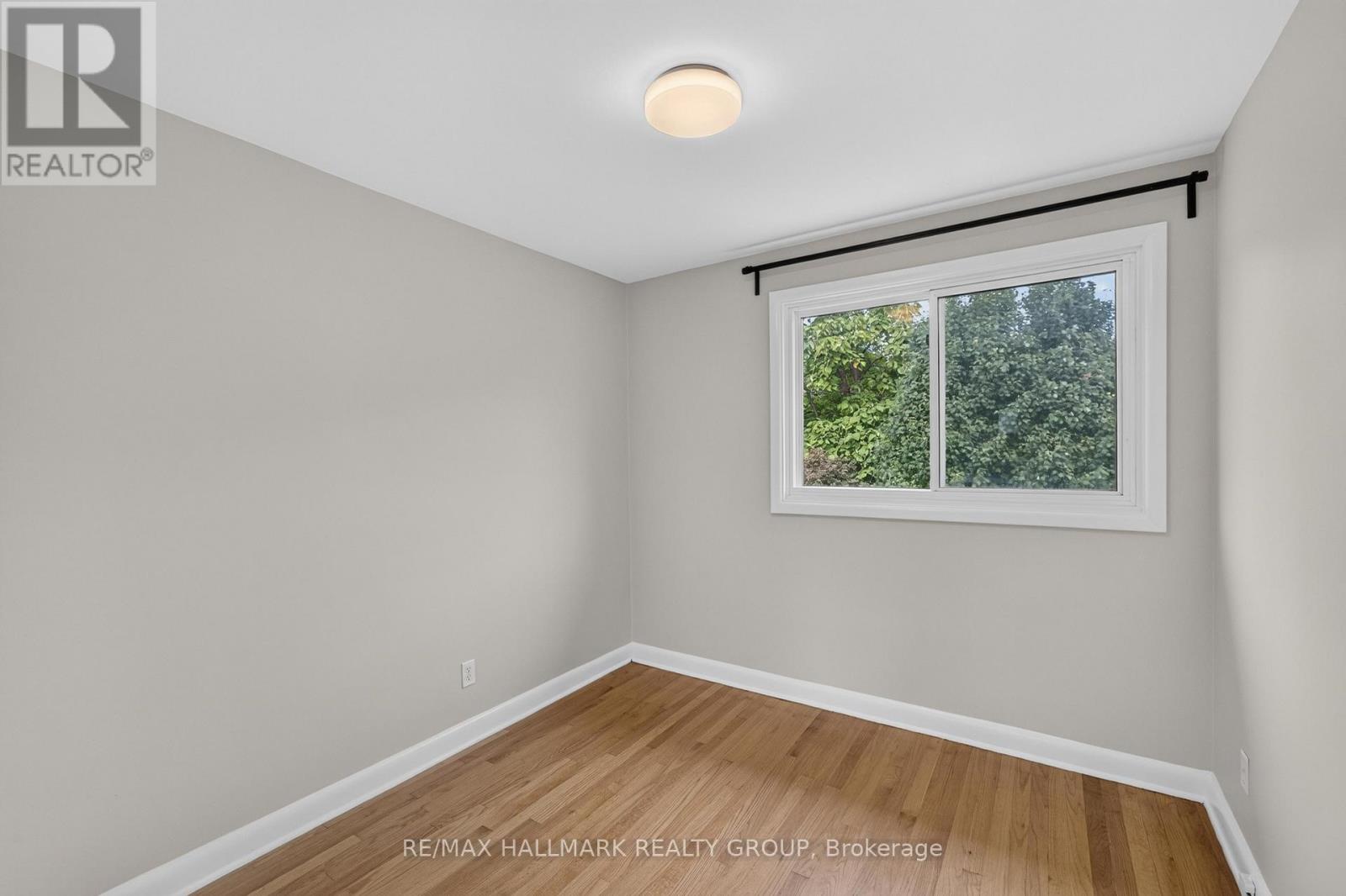 1213 Emperor Avenue Property Photo 17