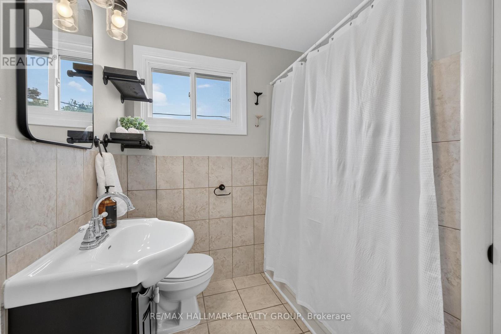 1213 Emperor Avenue Property Photo 19