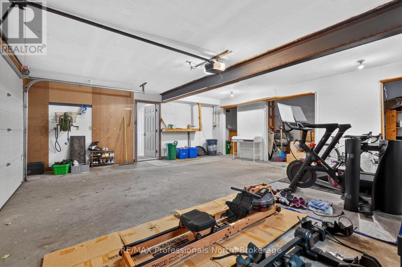 55 Westvale Drive Property Photo 38