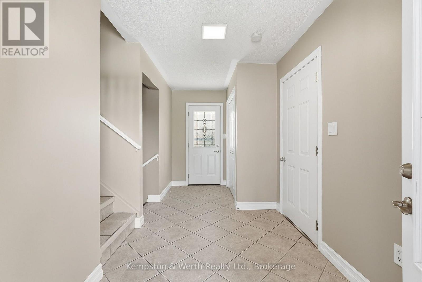 24 Jordan Drive Property Photo 4