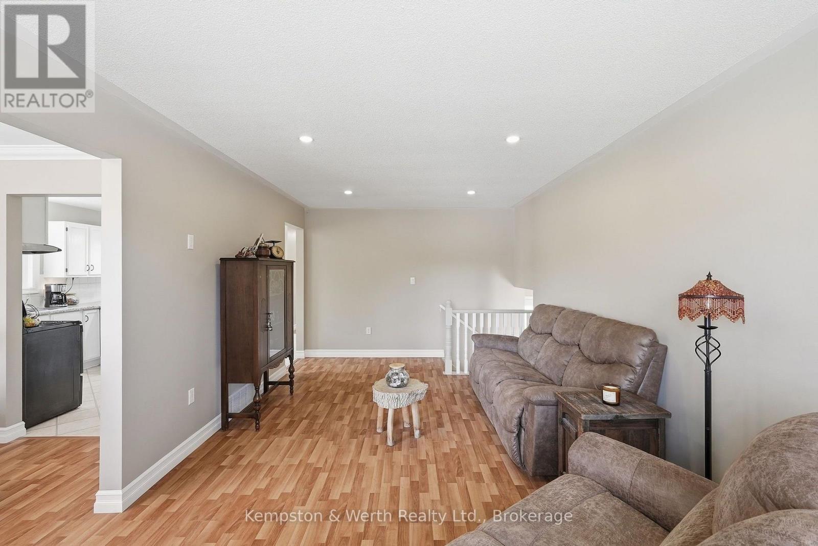 24 Jordan Drive Property Photo 9
