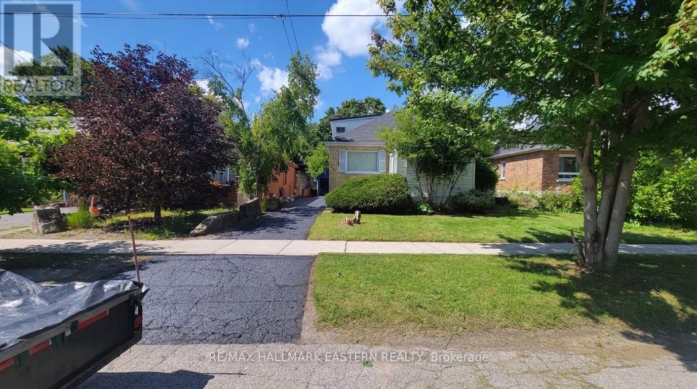 599 Donegal Street Property Photo 2