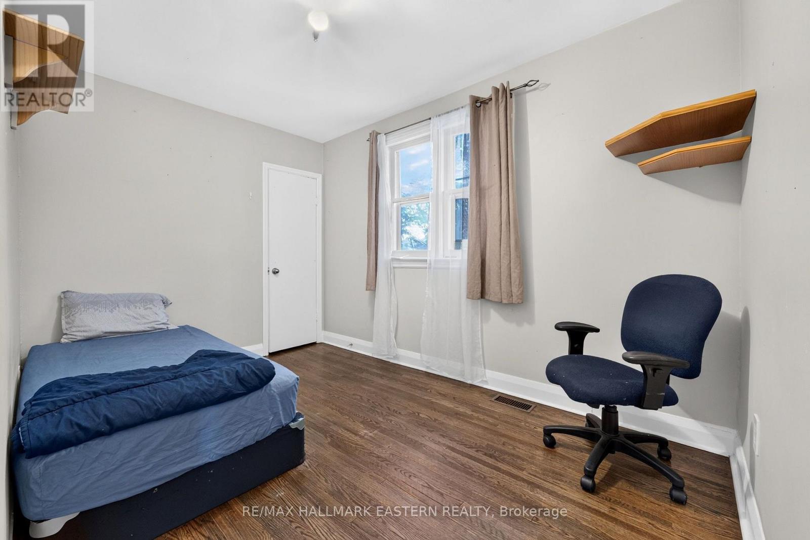 599 Donegal Street Property Photo 16
