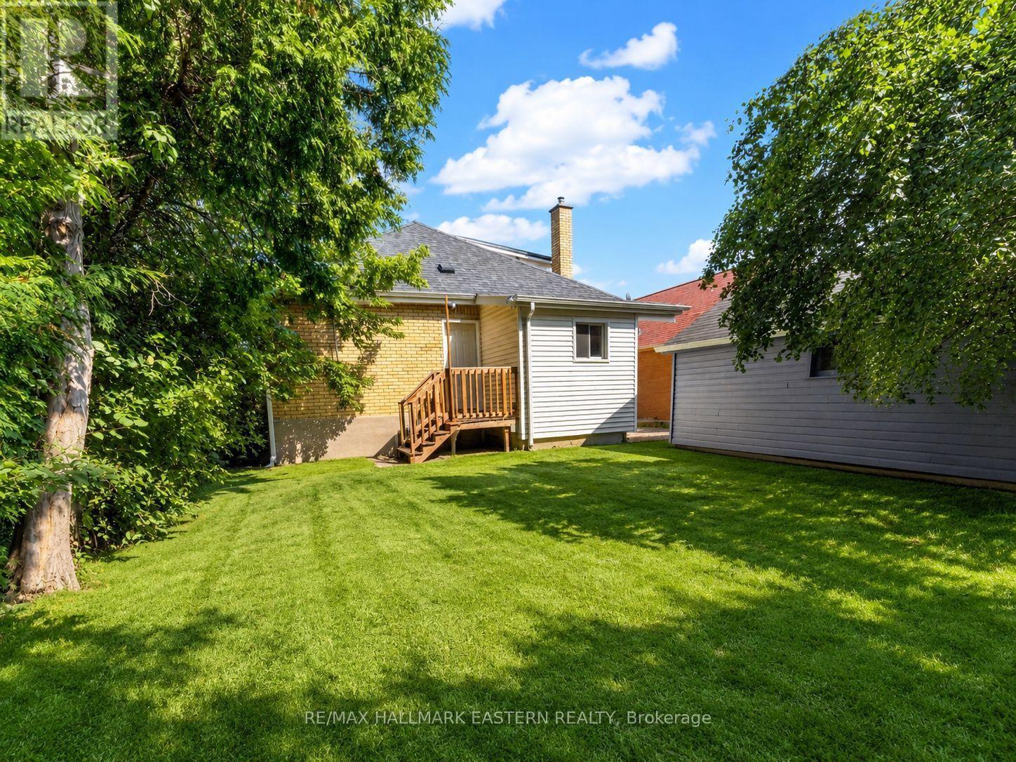 599 Donegal Street Property Photo 44