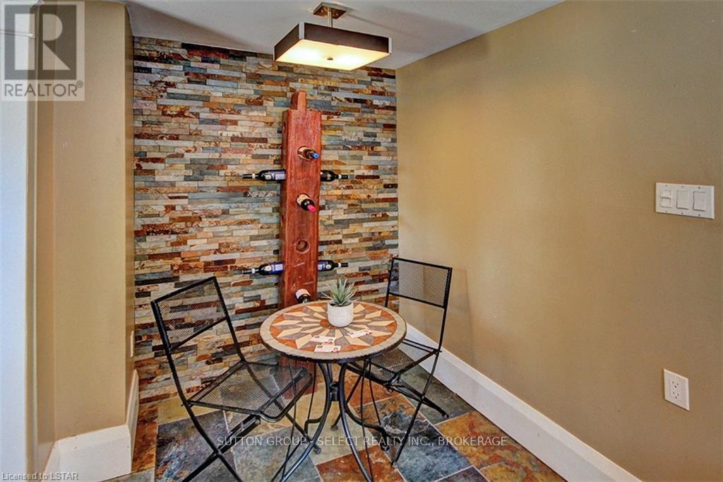 67 Hyla Street Property Photo 11