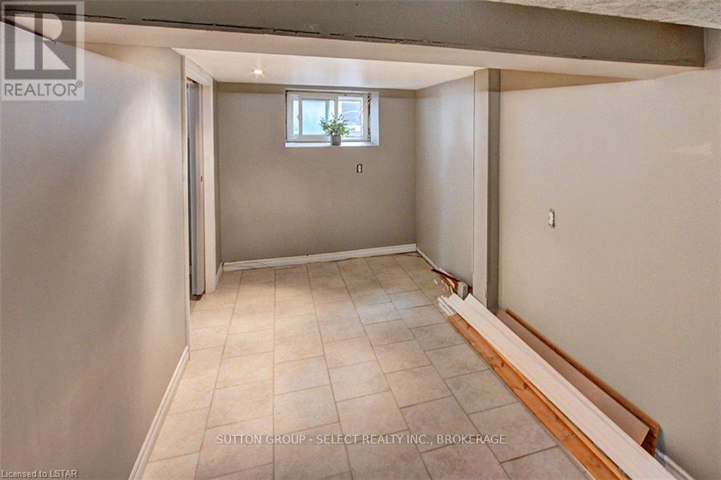 67 Hyla Street Property Photo 22