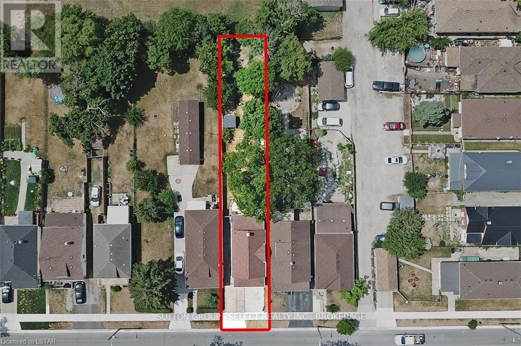67 Hyla Street Property Photo 29