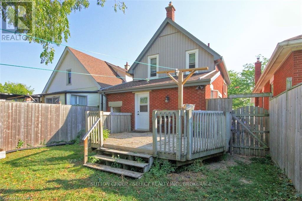 67 Hyla Street Property Photo 31