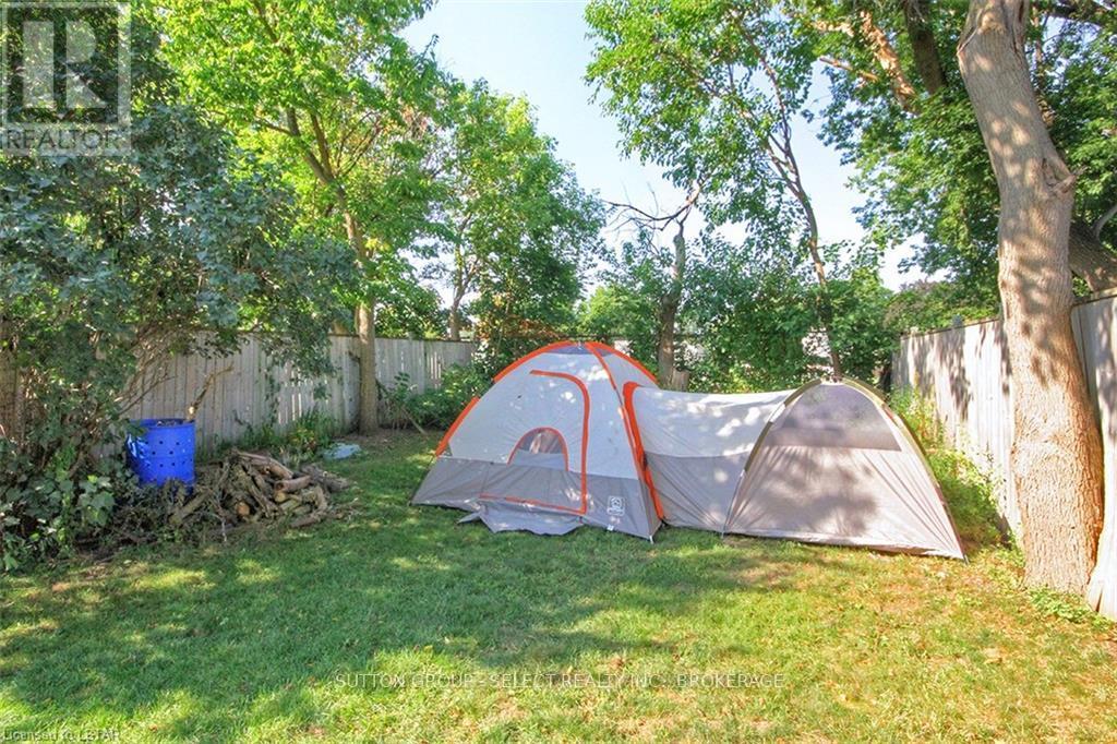 67 Hyla Street Property Photo 33