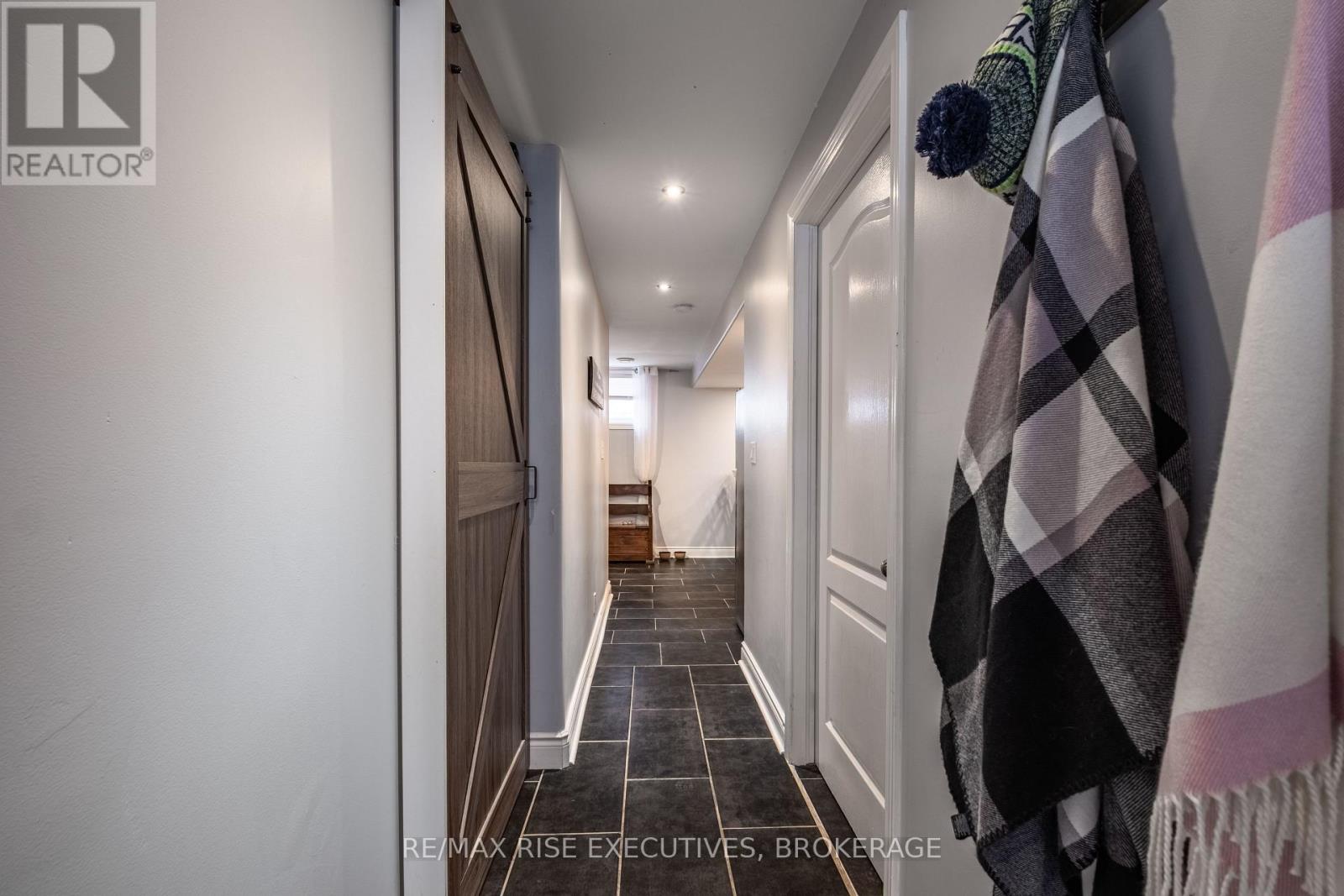 1388 Ottawa Street Property Photo 3