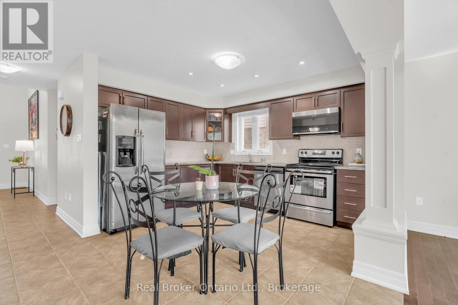 41 Samuel Drive Property Photo 8