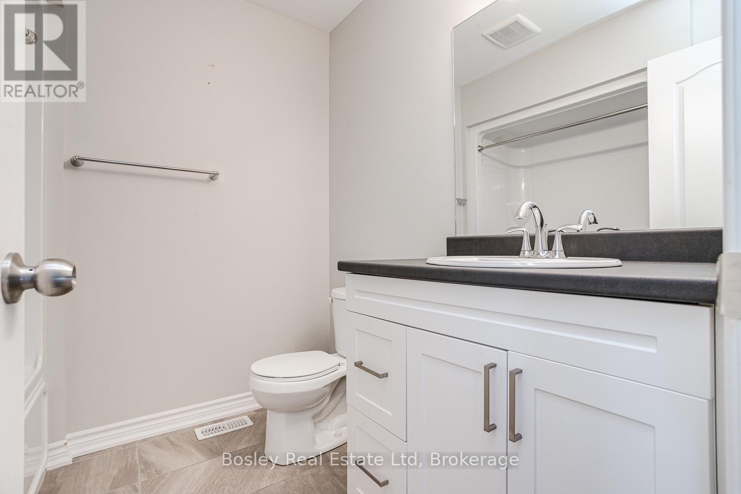 11 Tolman Street Property Photo 26