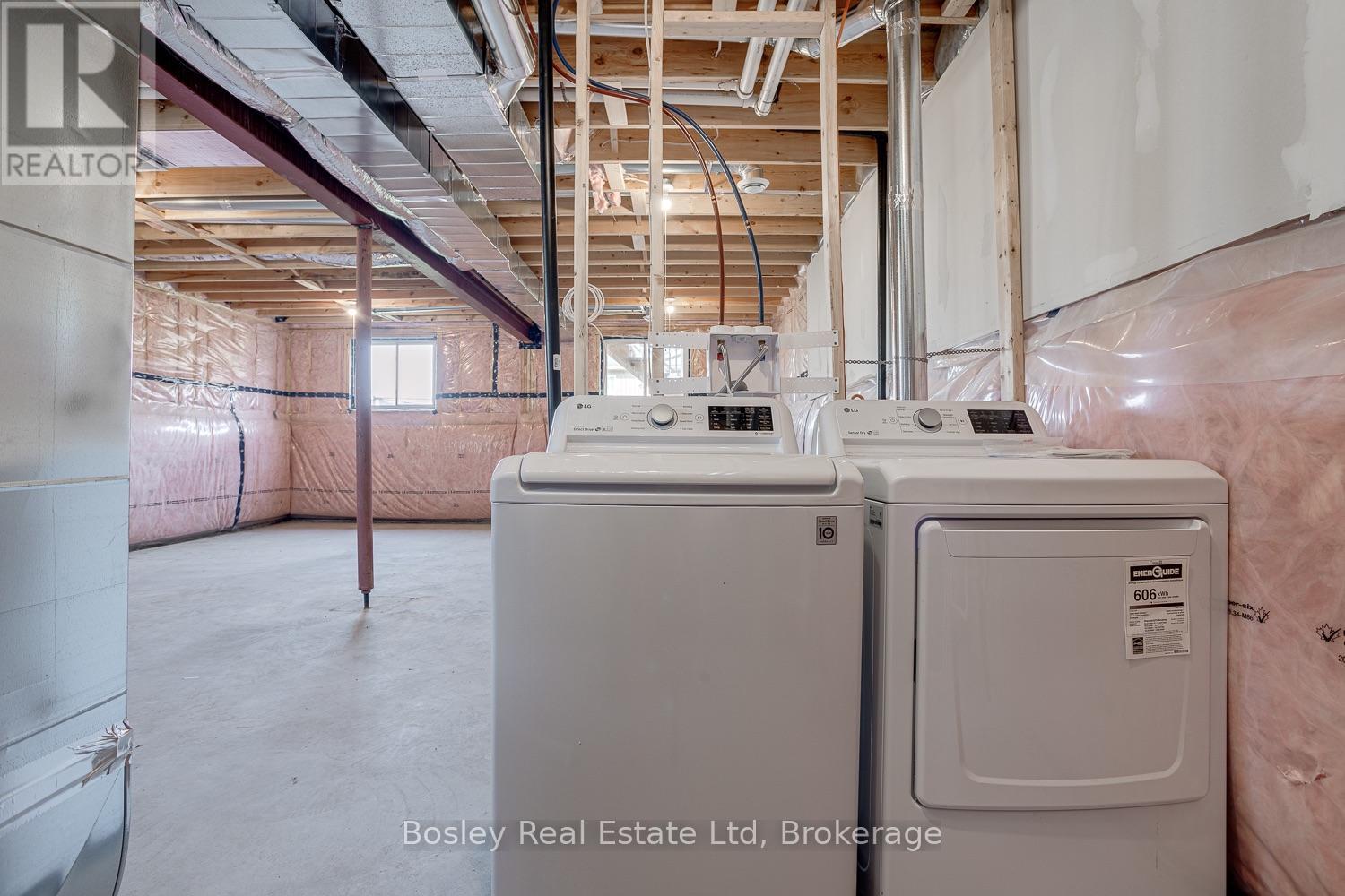 11 Tolman Street Property Photo 32