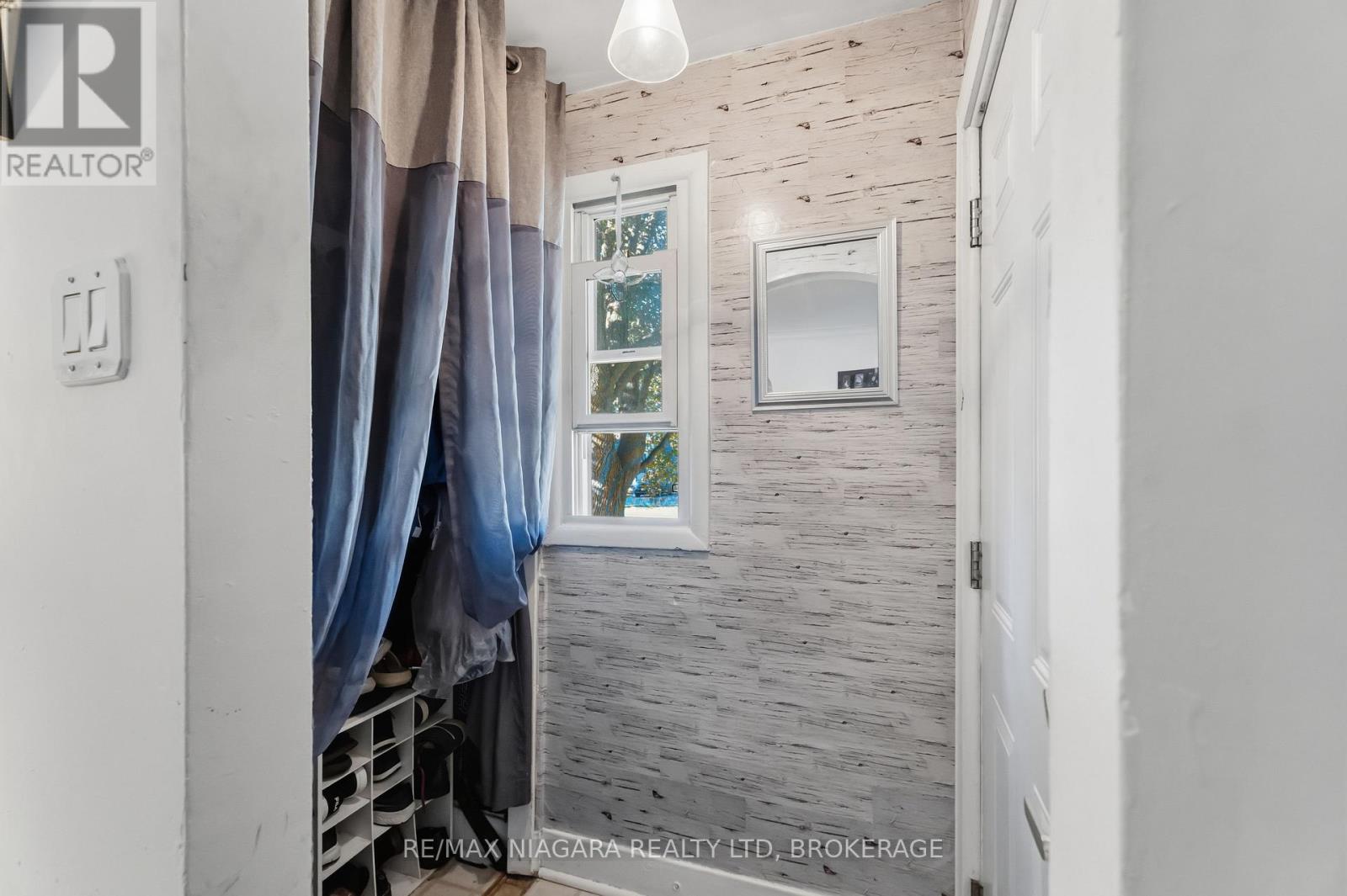 4 Walker Avenue Property Photo 6