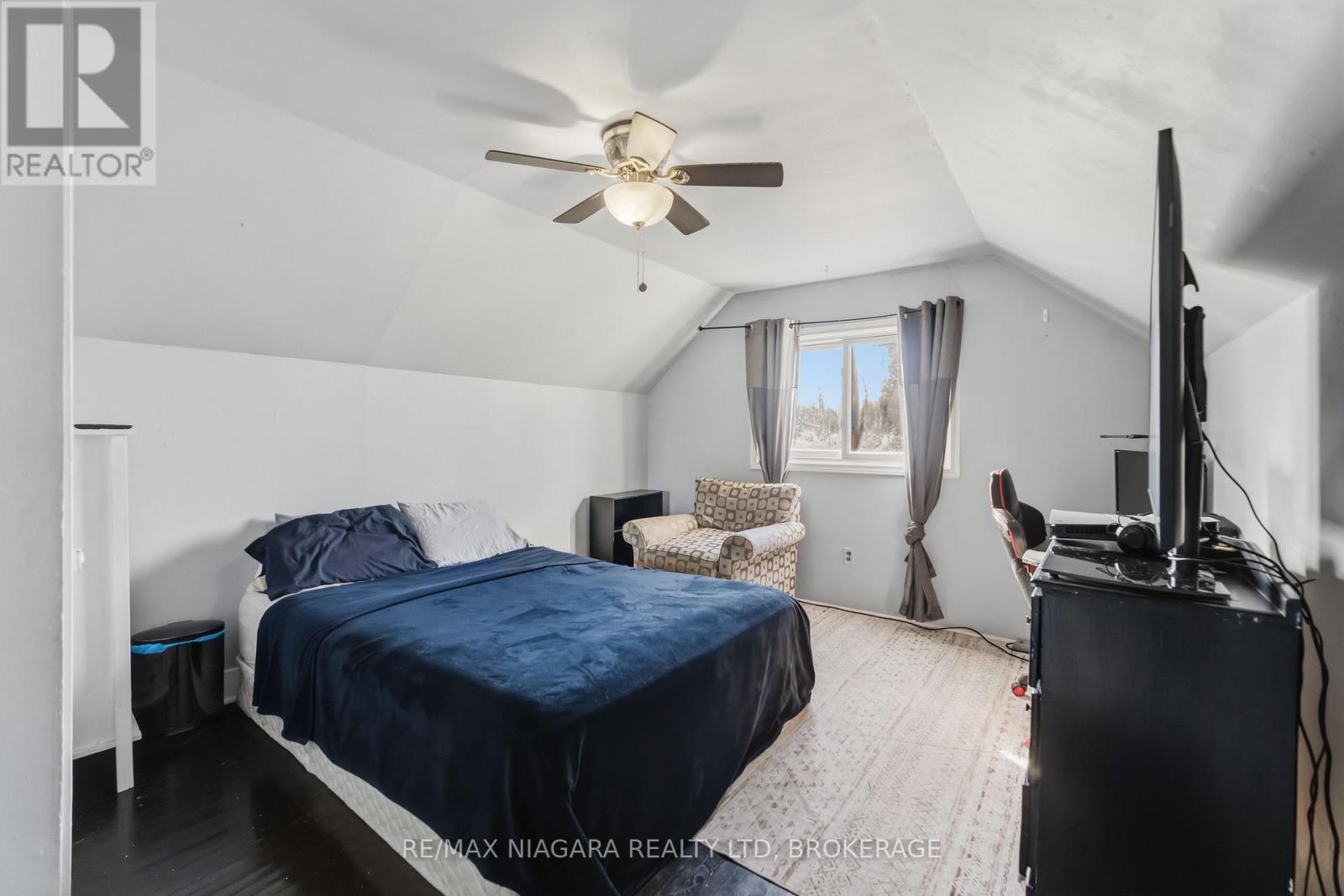 4 Walker Avenue Property Photo 19