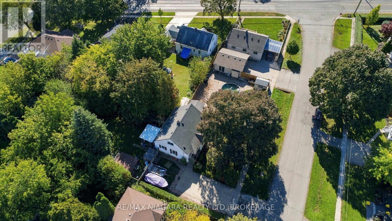 4 Walker Avenue Property Photo 33
