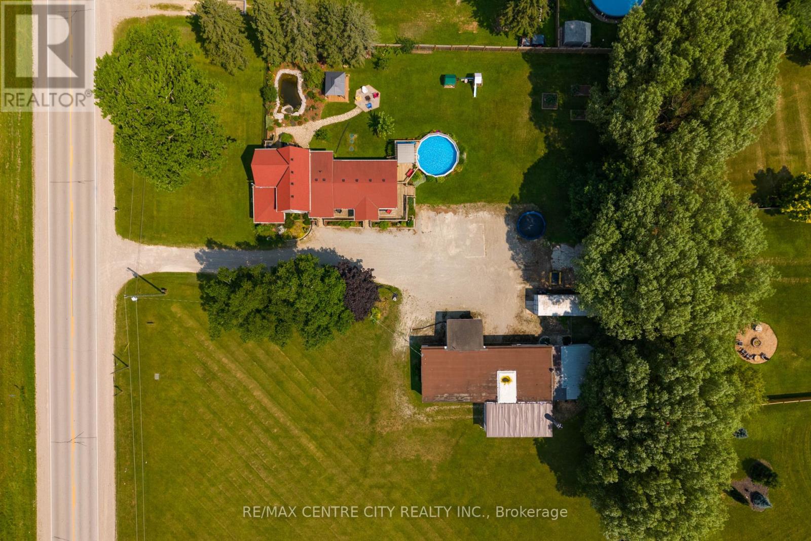 9664 Belmont Road Property Photo 2