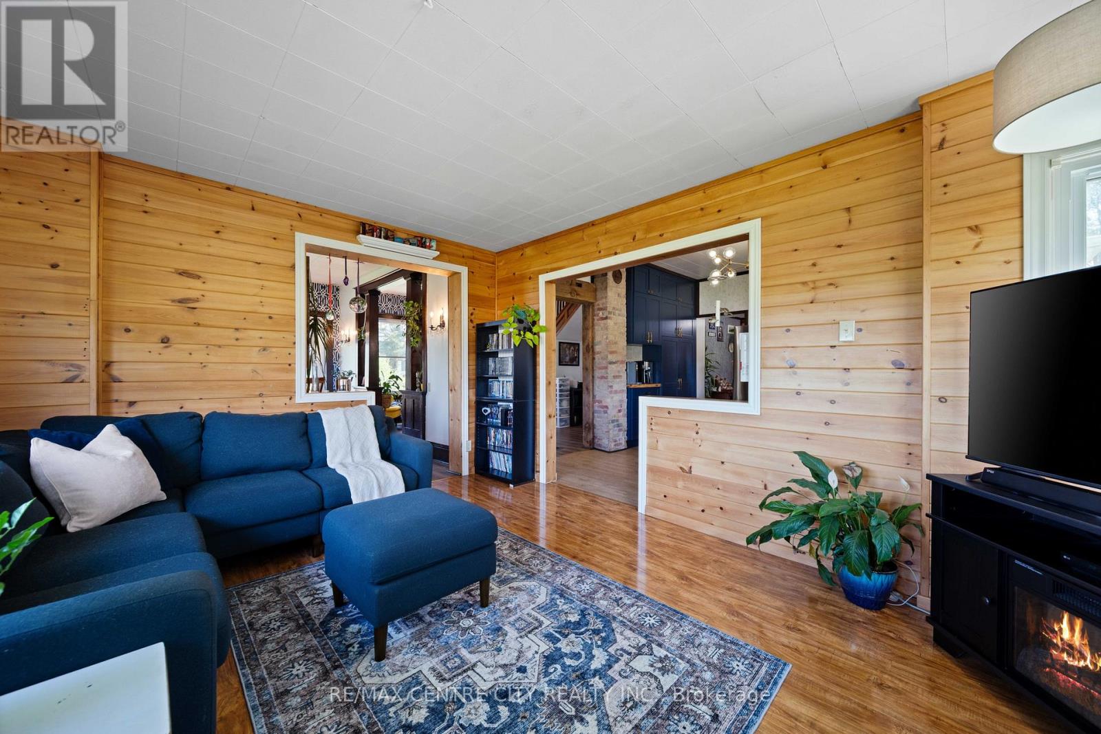 9664 Belmont Road Property Photo 11