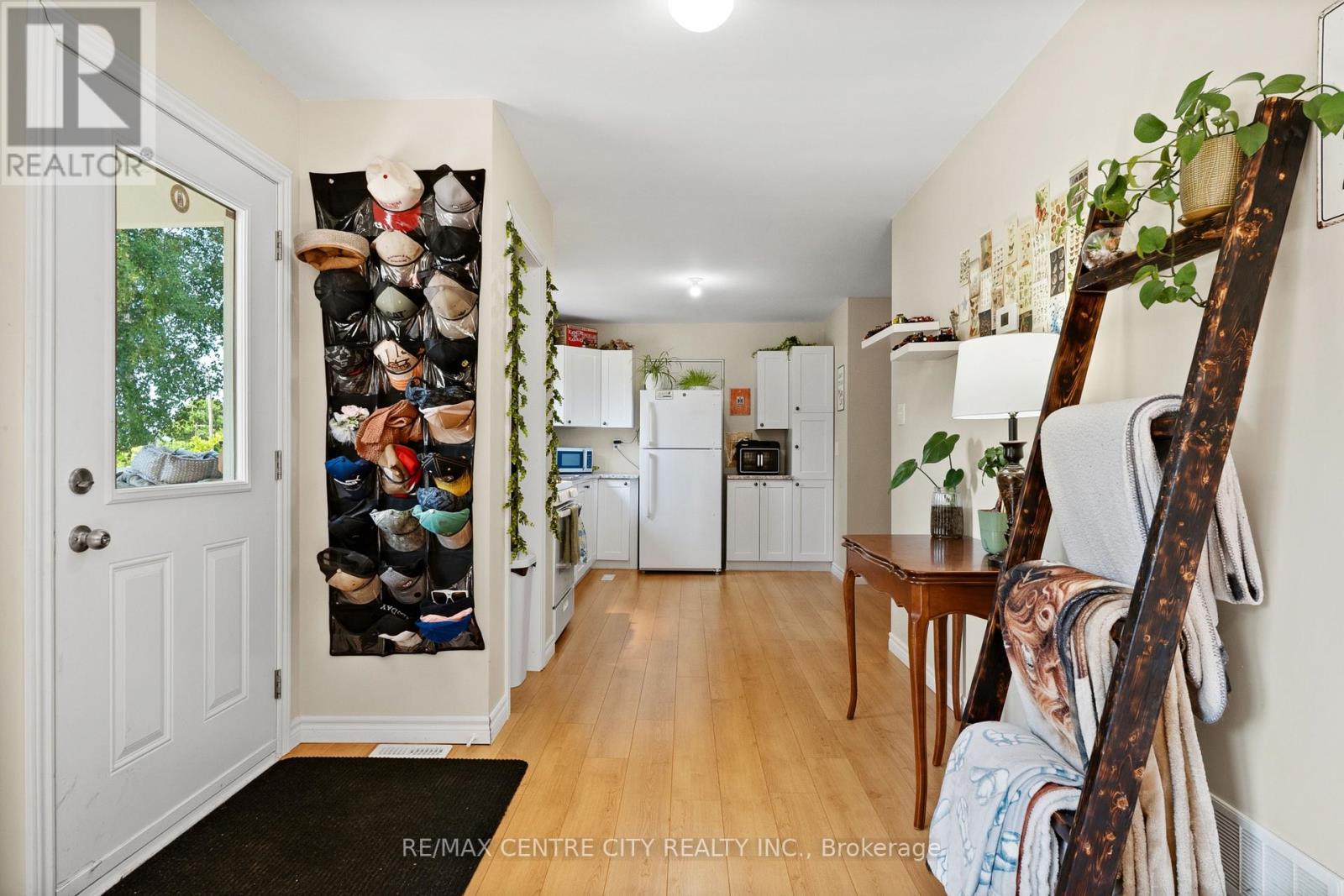 9664 Belmont Road Property Photo 22