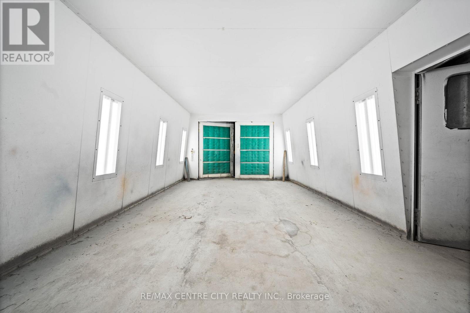 9664 Belmont Road Property Photo 34