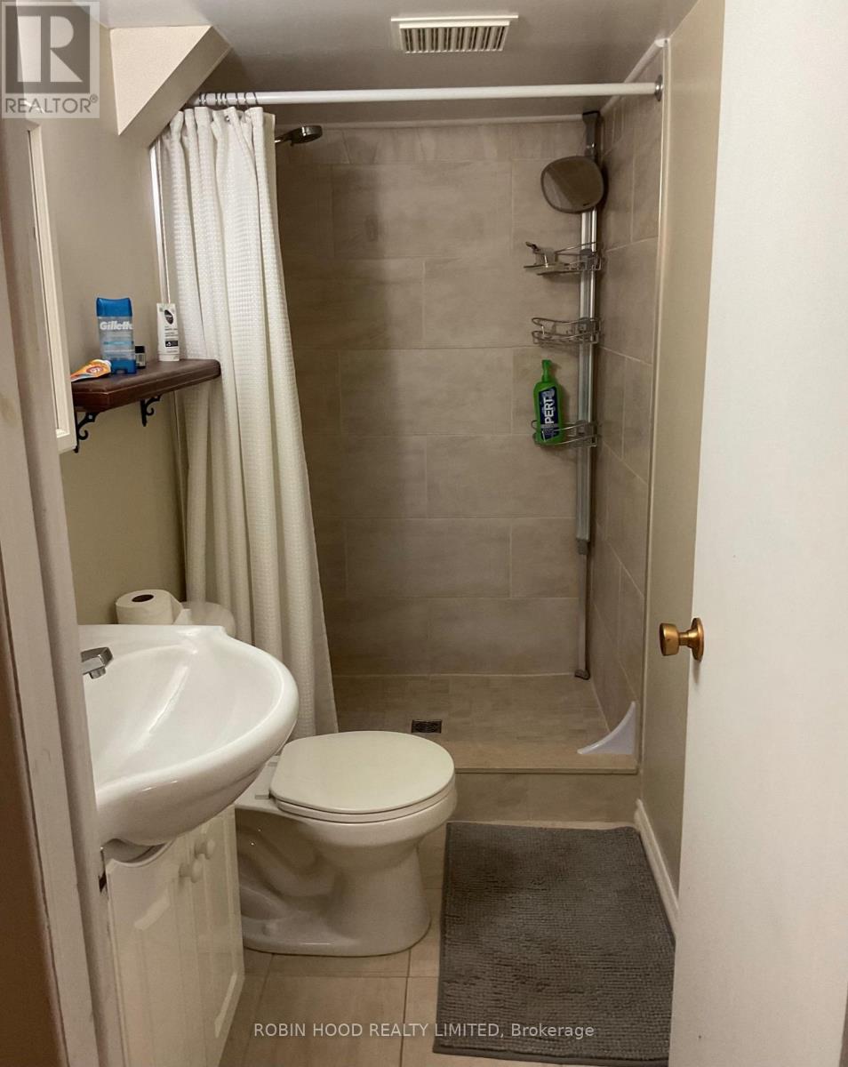 2469 Innes Road Property Photo 20