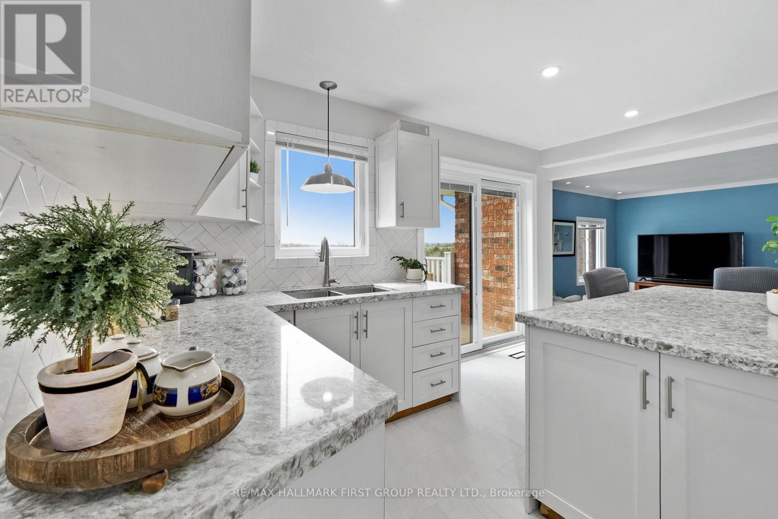 1868 Stanton Road N Property Photo 15