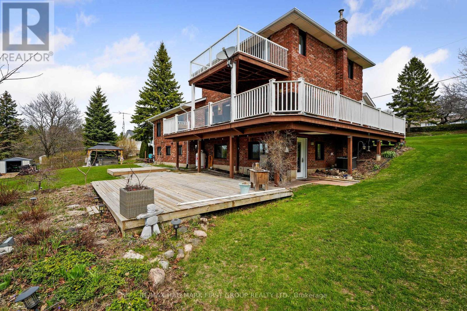 1868 Stanton Road N Property Photo 44