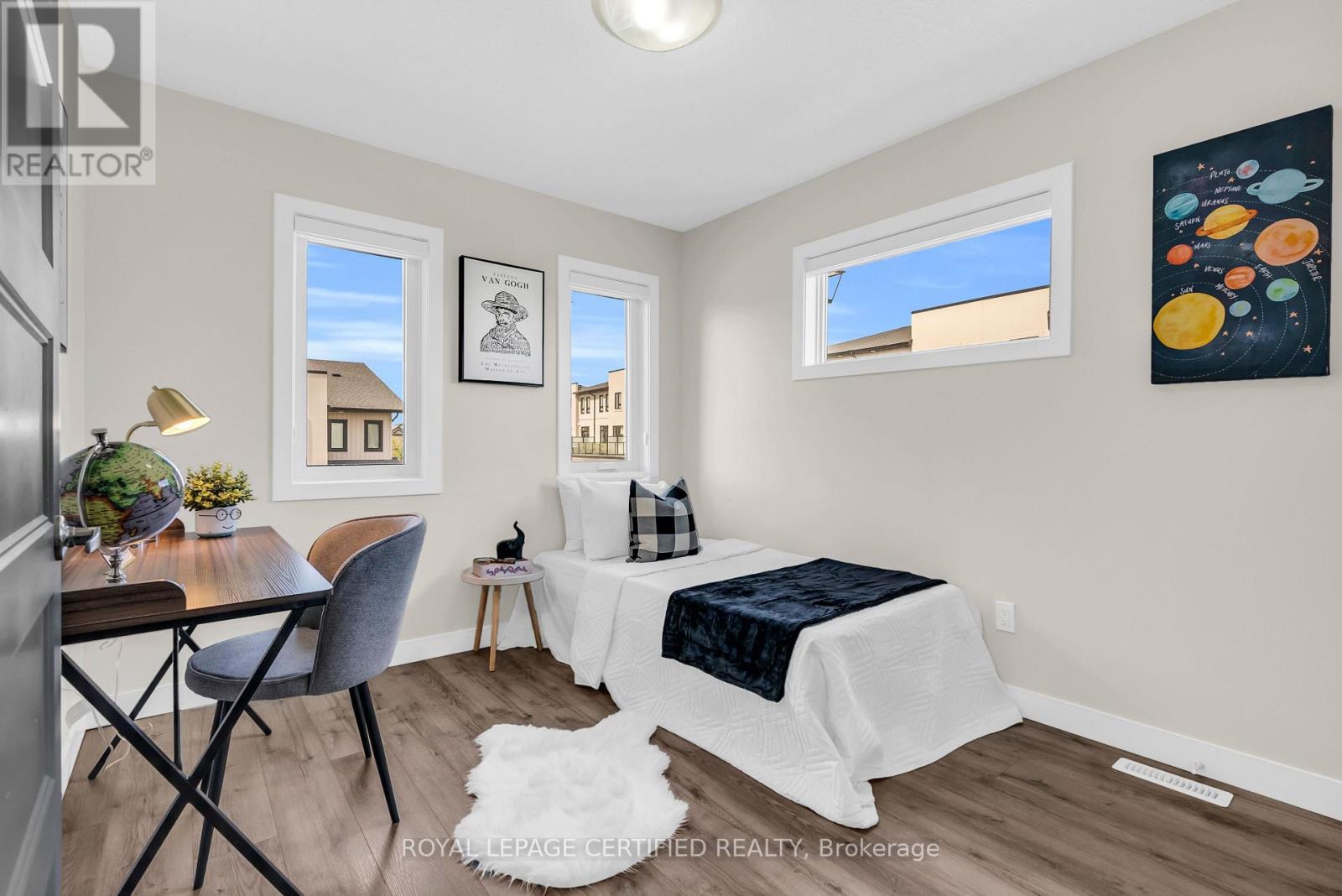 36 - 3380 Singleton Avenue Property Photo 21