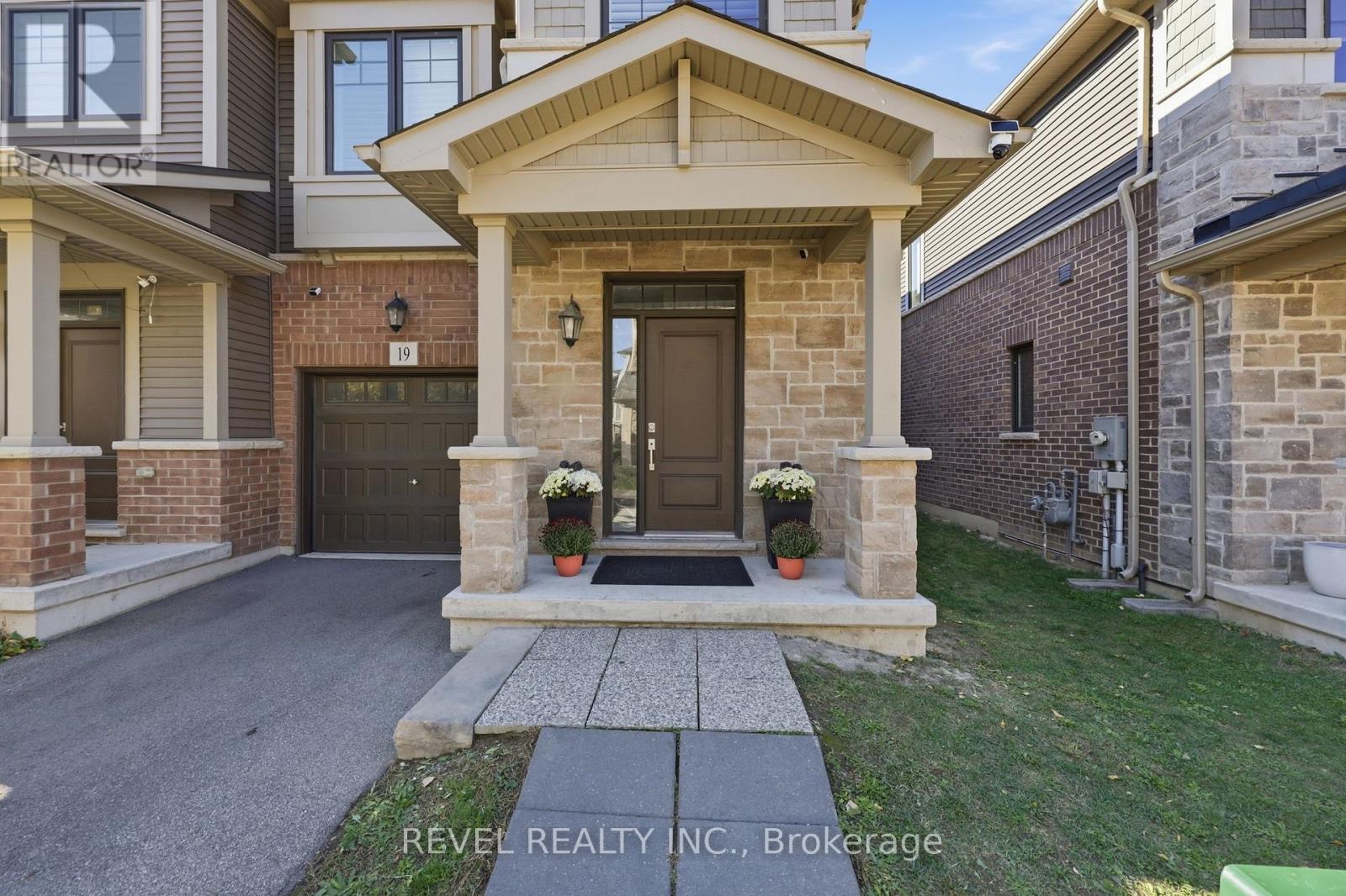 19 Hibiscus Lane Property Photo 2