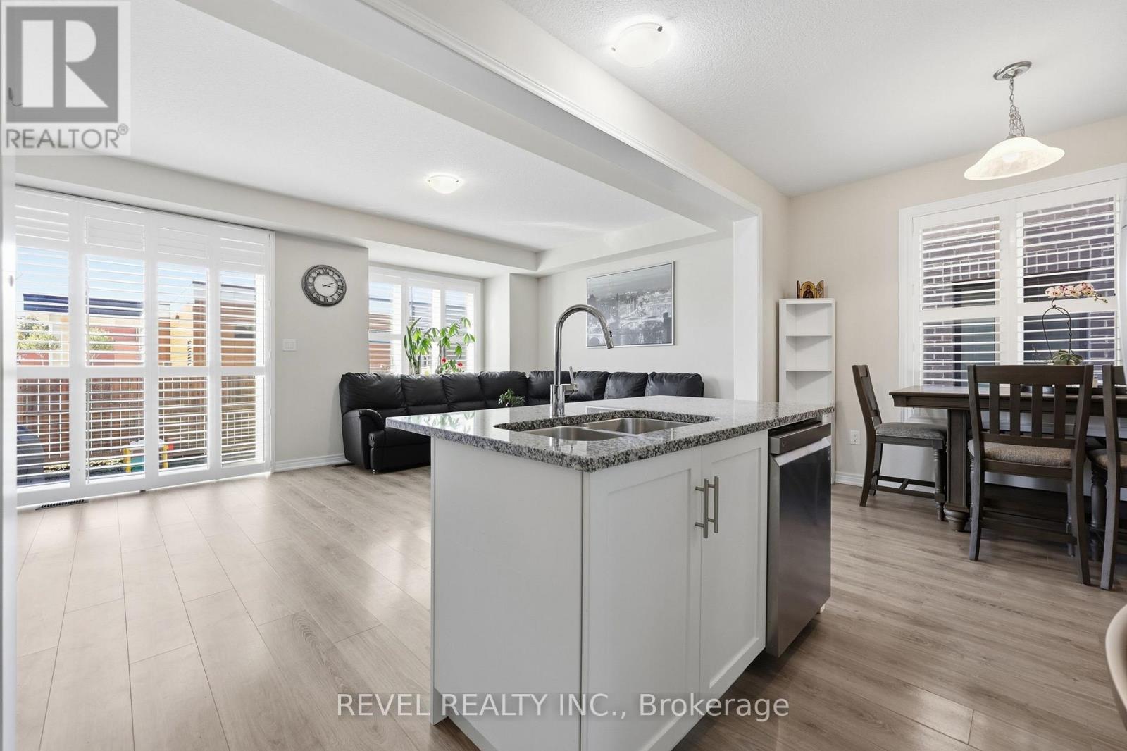 19 Hibiscus Lane Property Photo 12