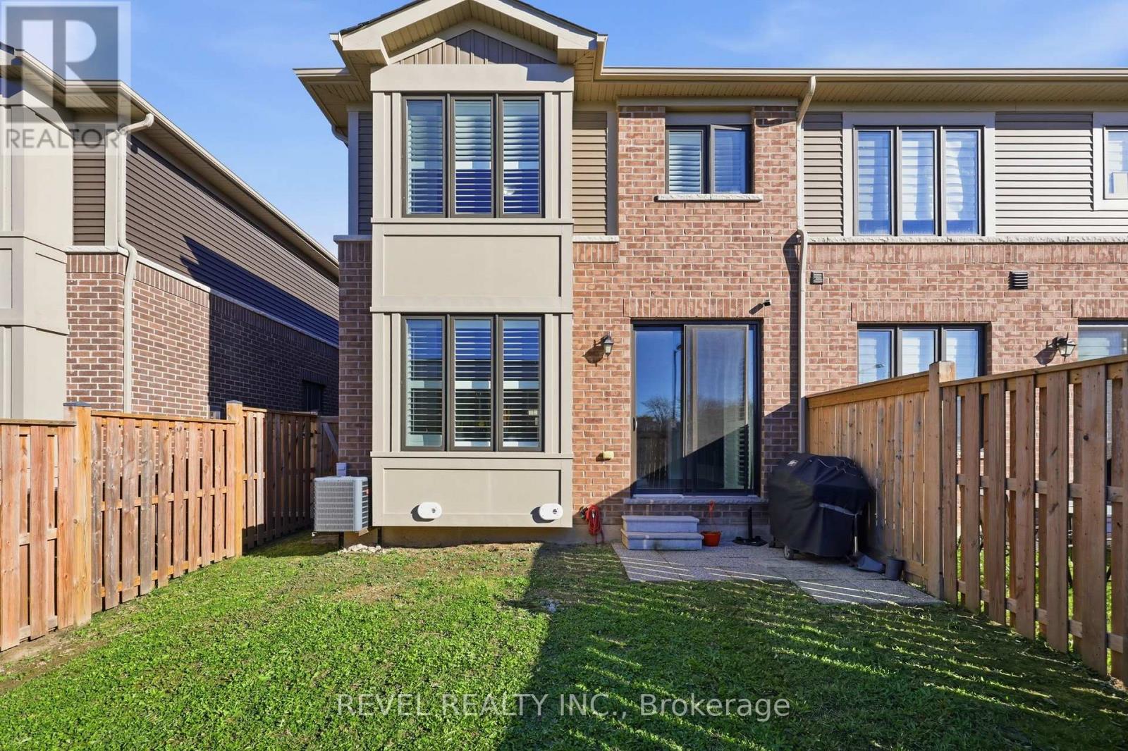 19 Hibiscus Lane Property Photo 34