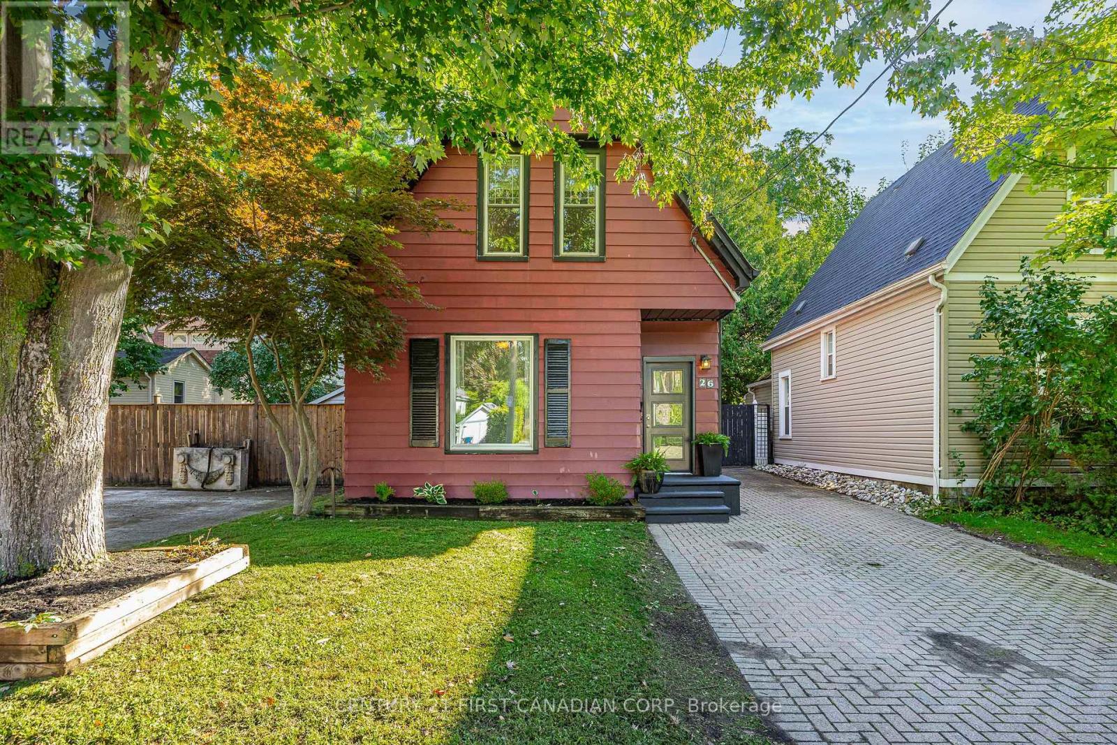 26 Thornton Avenue Property Photo 4