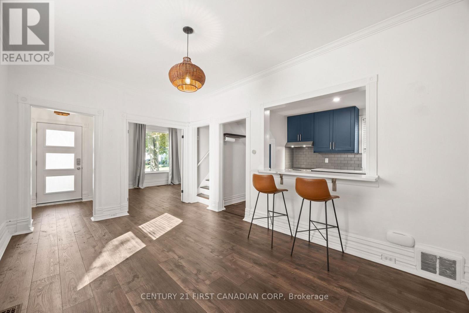 26 Thornton Avenue Property Photo 8