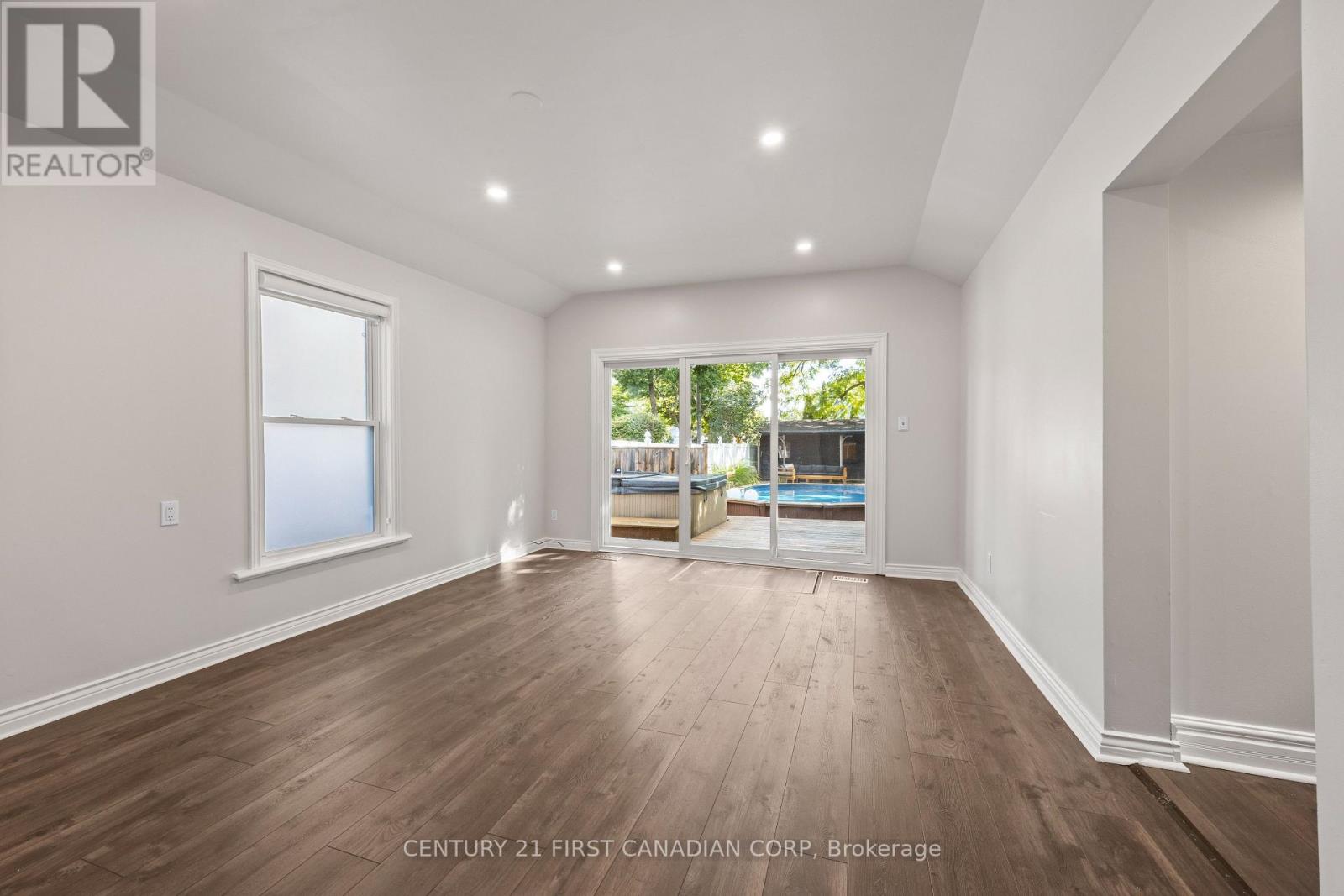 26 Thornton Avenue Property Photo 15