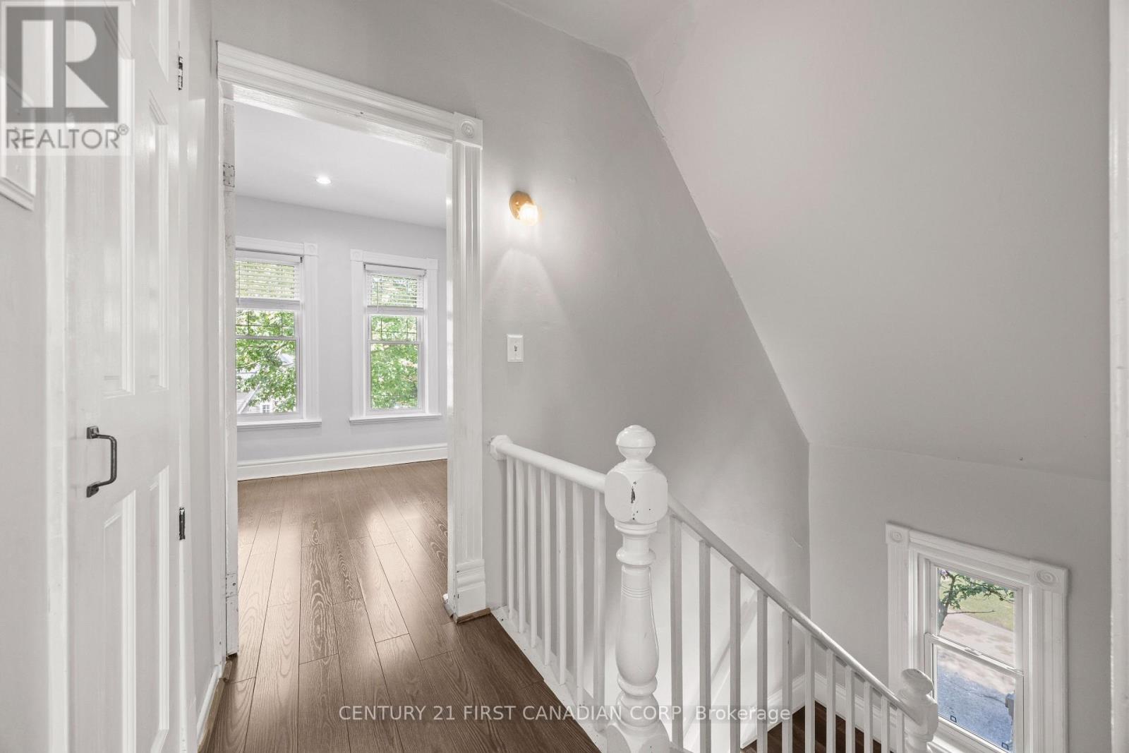 26 Thornton Avenue Property Photo 22