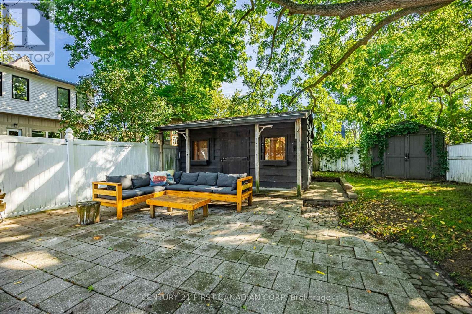 26 Thornton Avenue Property Photo 36