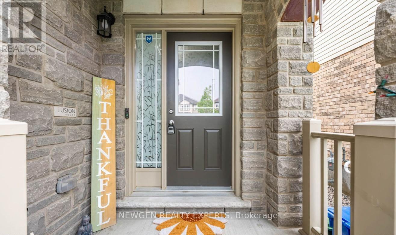 111 John Brabson Crescent Property Photo 4