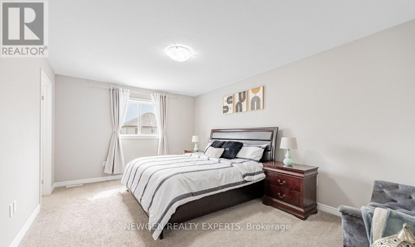 111 John Brabson Crescent Property Photo 20