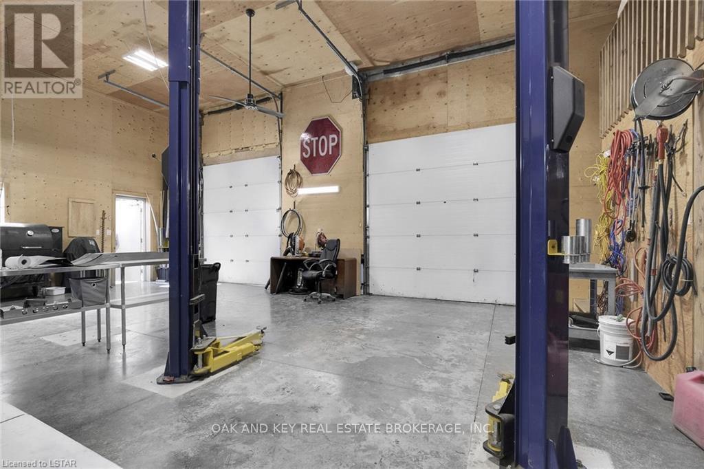 29830 Centre Road Property Photo 47