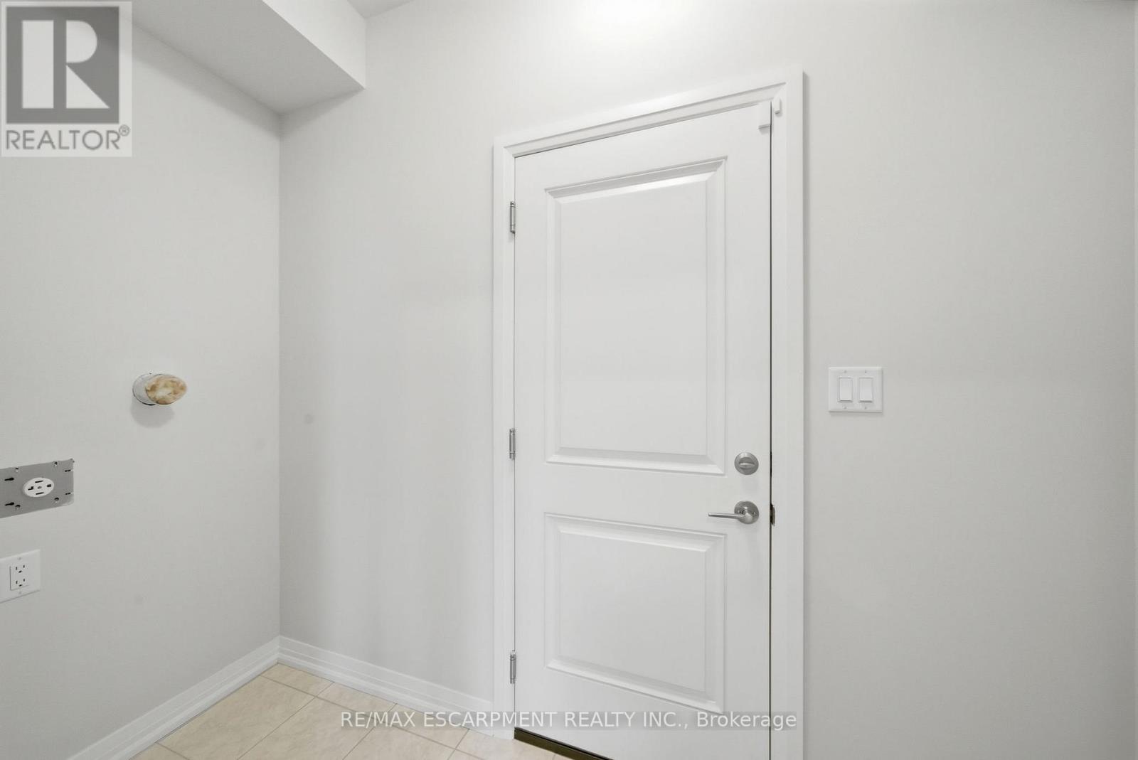 778 Bradford Avenue Property Photo 22